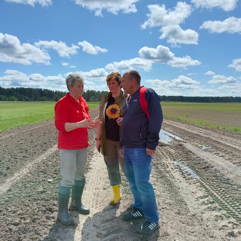 В одном из передовых сельхозкооперативов Корткеросского района СПК "Исток" строят новую ферму

