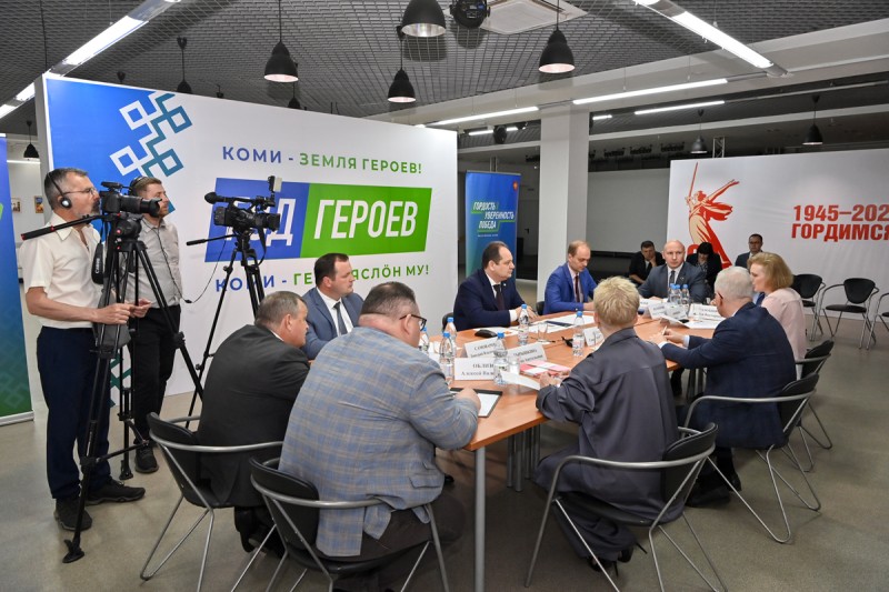 Ростислав Гольдштейн анонсировал следующий этап форумов "Гордость. Уверенность. Победа"