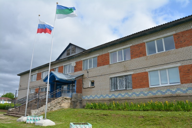 Екатерина Грибкова оценила ход капитального ремонта в школах Сысольского района 

