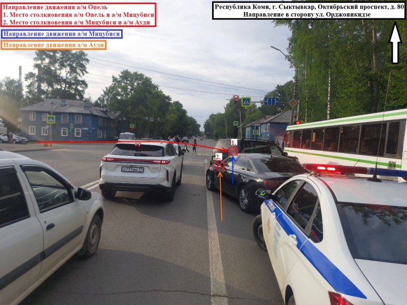 Водитель Opel Antara устроил тройное ДТП на Октябрьском проспекте в Сыктывкаре