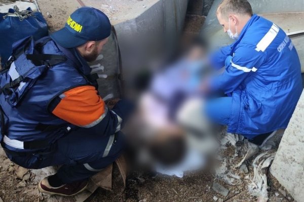 В Сыктывкаре 13-летний подросток получил травмы при падении в заброшенное здание