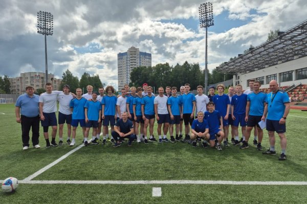 Гендиректором хоккейного клуба 