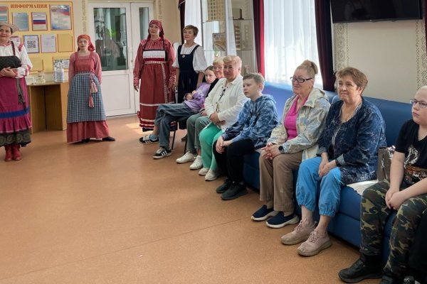 В Эжве открыли выставку к 100-летию Коми-Пермяцкого округа