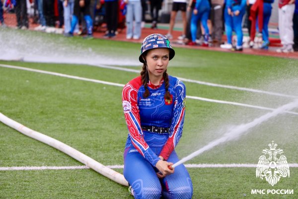 Пожарные спасатели из Коми заняли второе место в общекомандном зачете межрегиональных соревнований 