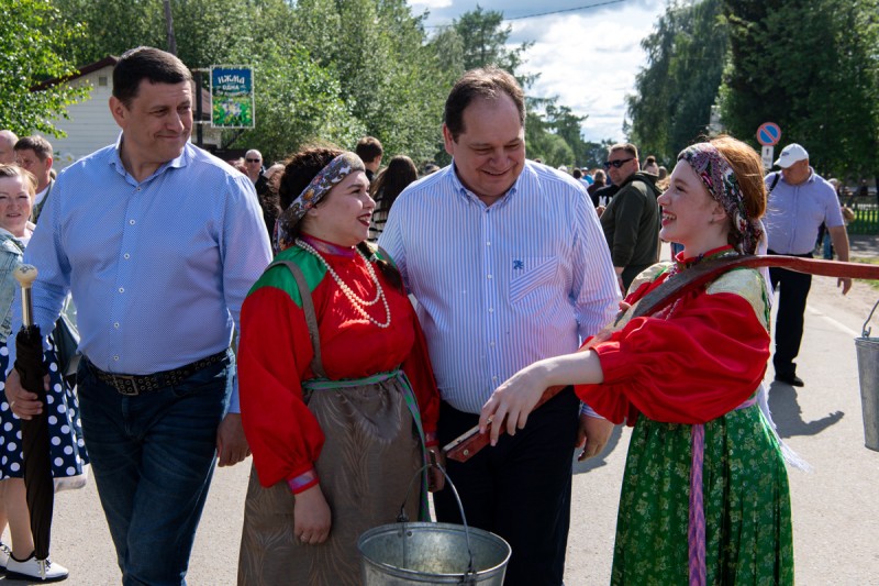 Ростислав Гольдштейн погрузился в культуру коми-ижемцев на фестивале "Луд"
