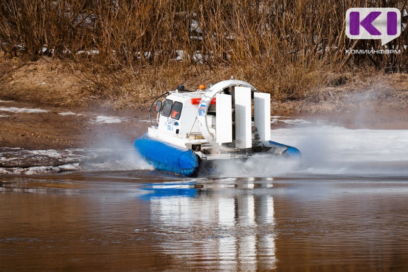 В Сыктывкаре для пассажирских перевозок на переправе Алешино - Седкыркещ закупили судно на воздушной подушке