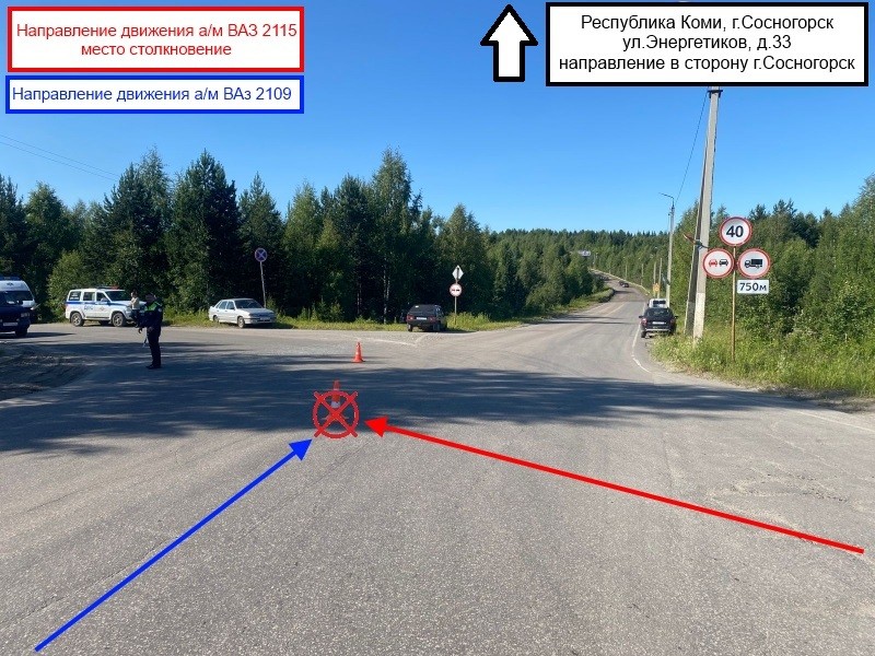 Под Сосногорском 83-летний и 18-летний водители ВАЗов не поделили дорогу