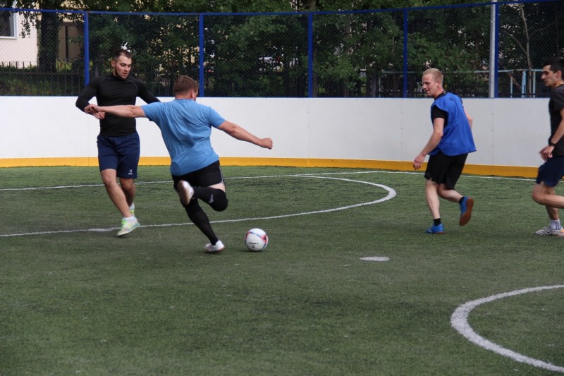 В полиции Сыктывара выяснили, в каком подразделении лучше играют в футбол