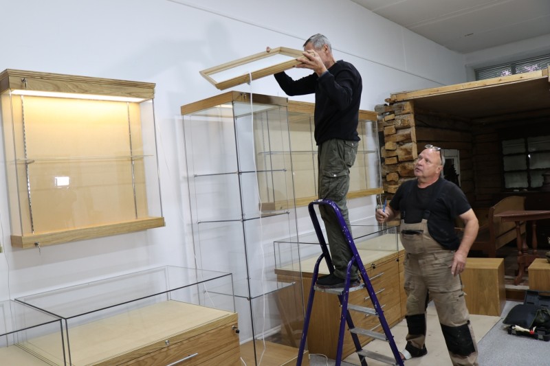 В Интинском музее идет обновление исторического зала
