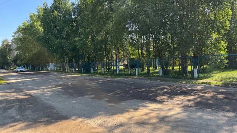 В Ухте благоустроят территорию между Гимназией иностранных языков и детским садом №65