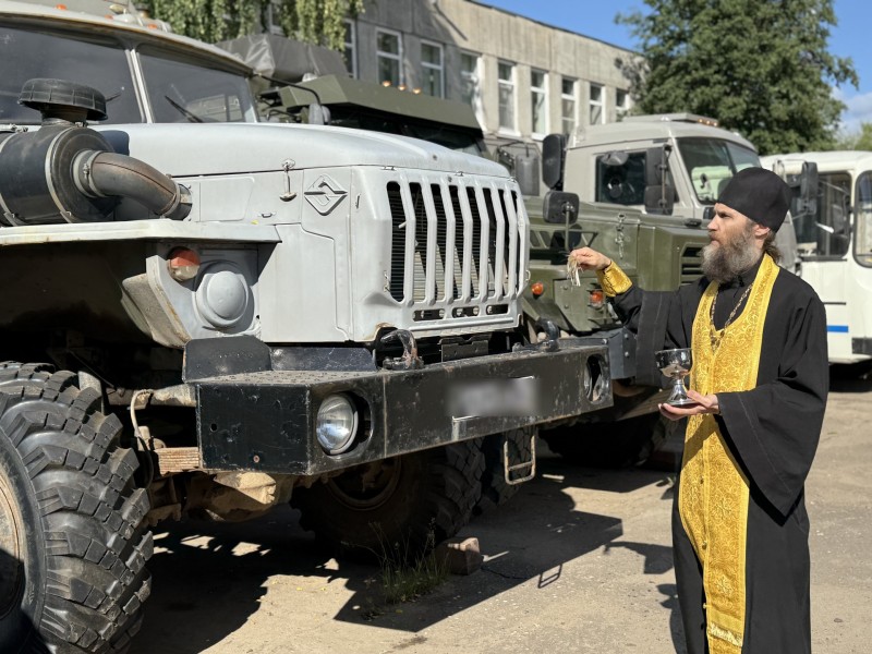 В Сыктывкаре личный состав Росгвардии встретился с представителем духовенства

