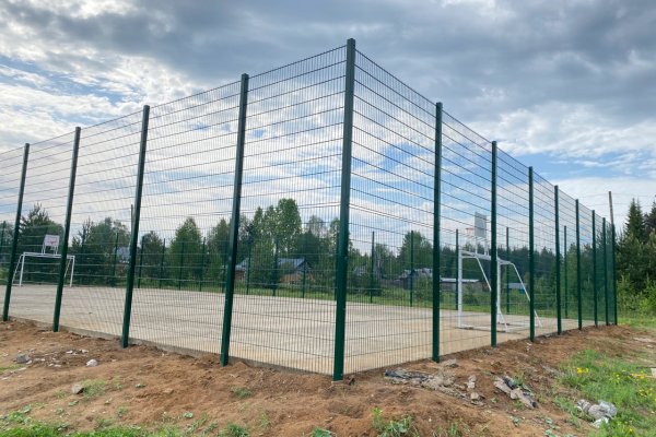 В усть-куломском поселке Кебанъель установили новую спортплощадку