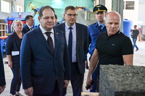 В Усть-Куломе развивается производство строительных блоков из арболита