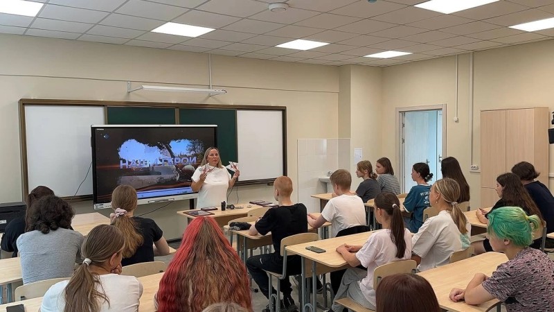 Вдова героя Республики Коми провела Урок мужества в сыктывкарской школе