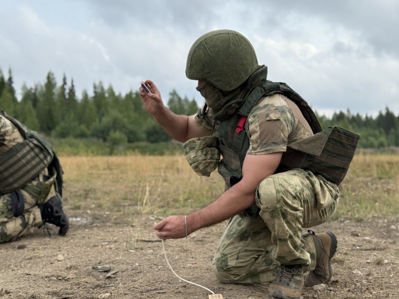 В Сыктывкаре специалисты инженерных подразделений Росгвардии проходят профессиональную подготовку