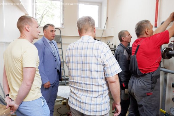 Подрядчик привлек дополнительных рабочих для ремонта Дворца бракосочетания в Сыктывкаре