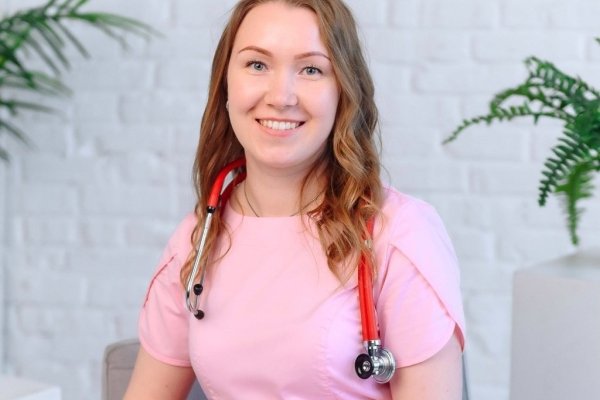 Молодой хирург Яна Паршукова: 