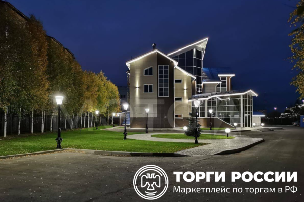 В Ухте выставлено на торги офисное здание с подогреваемой крышей и сауной стоимостью 29 млн рублей 