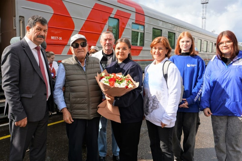 Герой эпохи: в Коми на День республики прибыл фронтовик и первостроитель Воркуты Михаил Пеймер