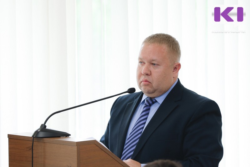 Депутаты утвердили размер зарплаты и премии исполняющего обязанности руководителя Сыктывкара