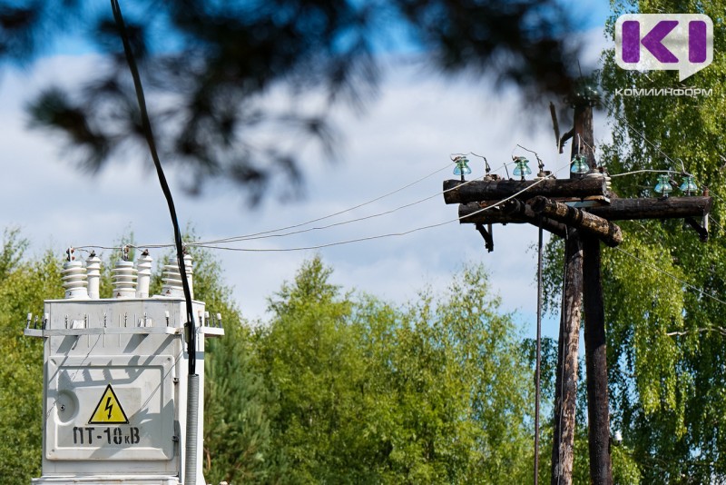 В центральной части г.Микунь энергетики восстанавливают электроснабжение