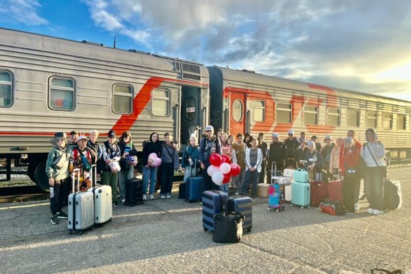 Участники благотворительного проекта 