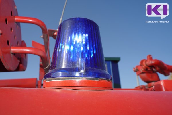 17 человек эвакуировали из дома в Печоре из-за пожара в квартире

