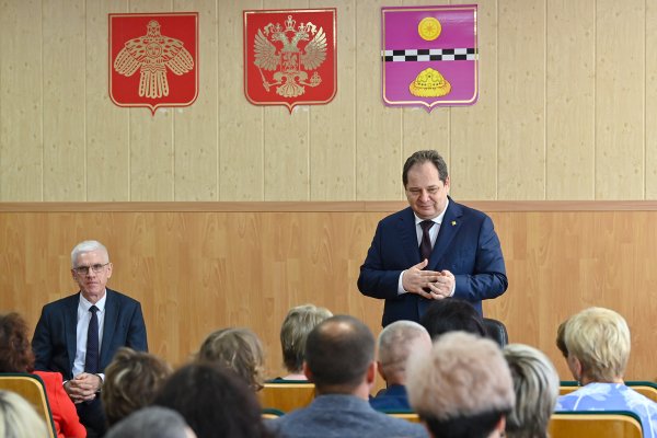 Чистая вода для Емвы, тепло для Синдора, ФАП для Шошки – итоги поездки Ростислава Гольдштейна в Княжпогостский район

