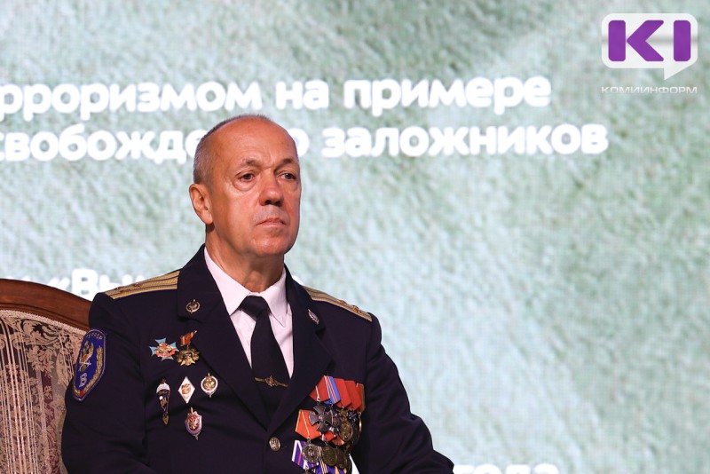 "Дети думали, что лопаются шарики" - ветеран "Вымпела" рассказал студентам СГУ им Питирима Сорокина о событиях в Беслане