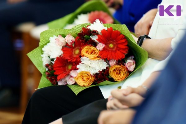 Президент РФ отметил почетной грамотой воспитателя детского дома из Сыктывкара