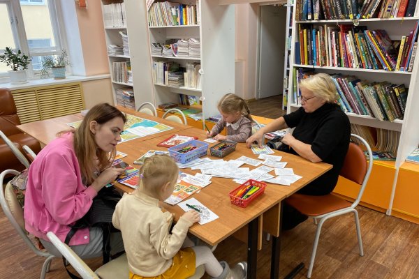 Семейные супергерои: Маршаковка встречает День пожилых людей