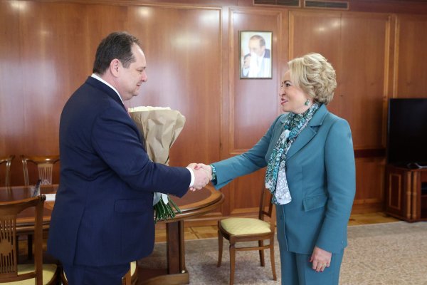 Валентина Матвиенко поздравила Ростислава Гольдштейна с избранием на пост главы Республики Коми