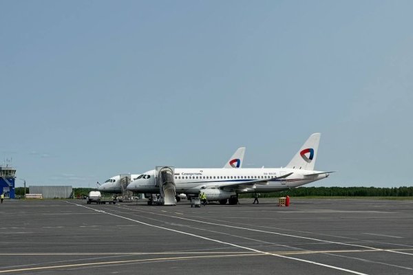 Авиаперевозчика оштрафовали за нарушение прав пассажиров рейса Санкт-Петербург - Ухта