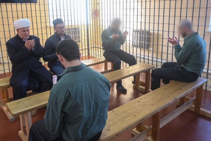 Председатель духовного управления мусульман Коми и его заместитель посетили ИК-25 