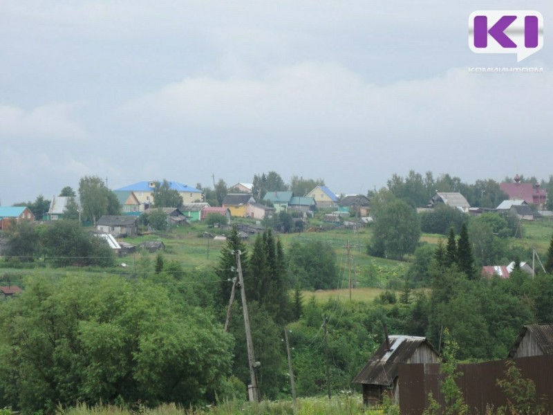 Глава сельского поселения Зеленец заплатит штрафы за отказ рассматривать обращения местных жителей