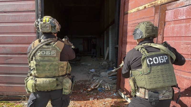 В Коми сотрудники спецподразделений Росгвардии провели комплексные занятия в полевых условиях