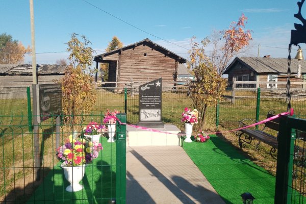 В Коми открыли третий памятник оленно-транспортным батальонам 