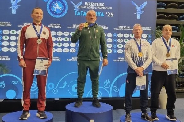 Евгений Лисица из Коми - серебряный призер чемпионата мира по вольной борьбе