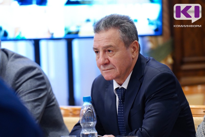 Председатель Комитета ГО и ЧС Коми ответит на вопросы жителей из социальных сетей в прямом эфире