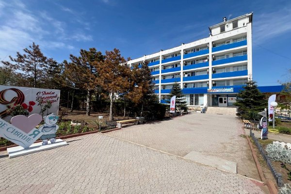 Ростислав Гольдштейн проверил выполнение поручений по модернизации санатория 