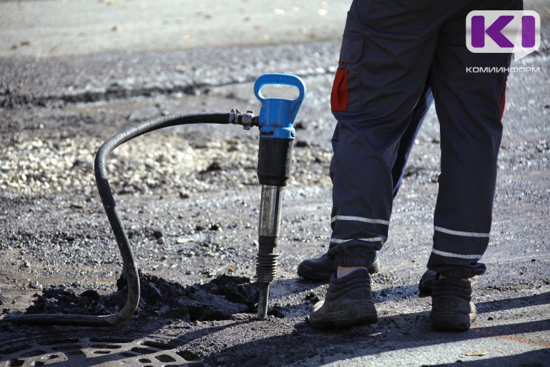Жители сыктывкарской Орбиты и улицы Тентюковской активно жаловались на дорожные неудобства во время ремонтной кампании