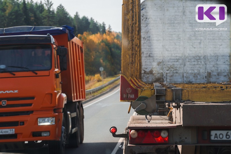 Большегруз повредил мост через р. Ын в Усть-Куломском районе 
