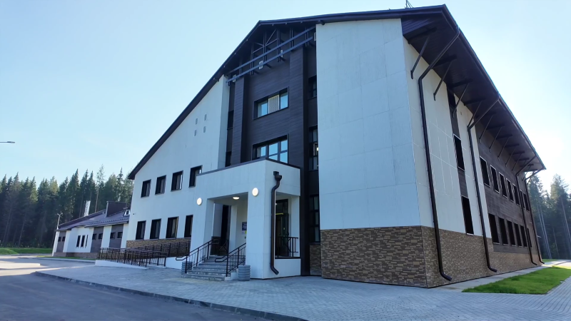 "ПромМонтажСтрой" получил предостережение прокуратуры в ходе строительства больницы, лыжных баз, поликлиники и корпуса СГУ 