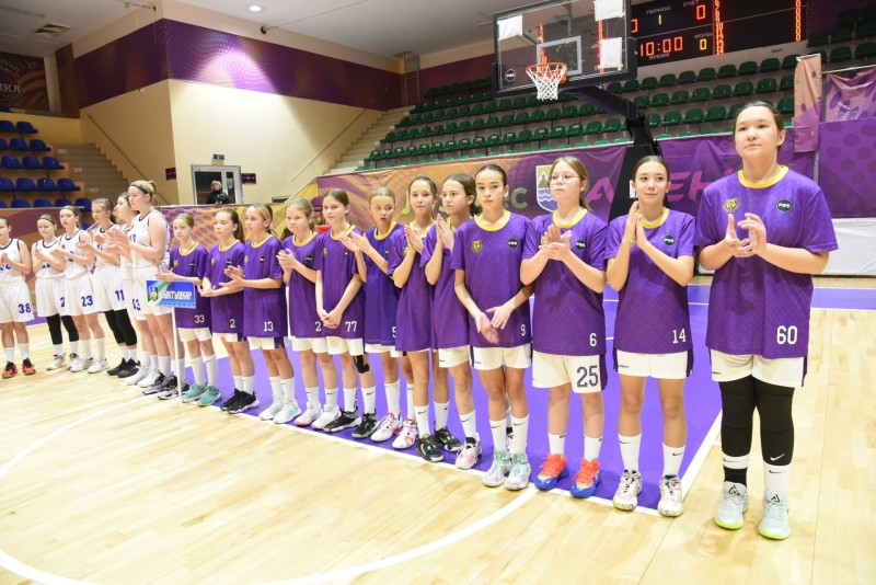 В Коми стартовали Межрегиональные соревнования по баскетболу