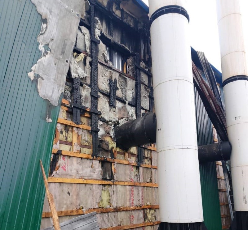 В усть-куломской деревне Пузла огнем повреждено здание котельной
