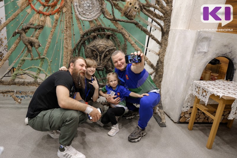 "За семью нужно стоять горой": вуктыльцы Григорий Лукьянченко и Михаил Максименко - о главном на республиканском слете отцов
