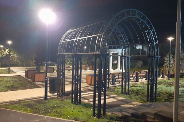 В Краснозатонском благоустроили мемориальный комплекс