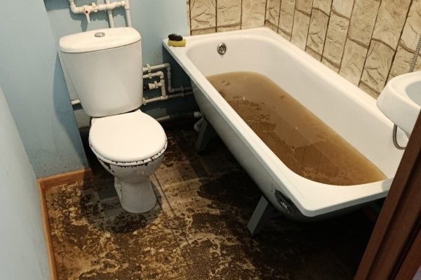 СУ СКР проверяет информацию о предоставлении сироте квартиры в Корткеросском районе с неисправной системой водоотведения