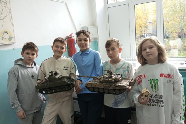 При поддержке главы Коми в сосногорской школе открылся кружок танкомодельного спорта

