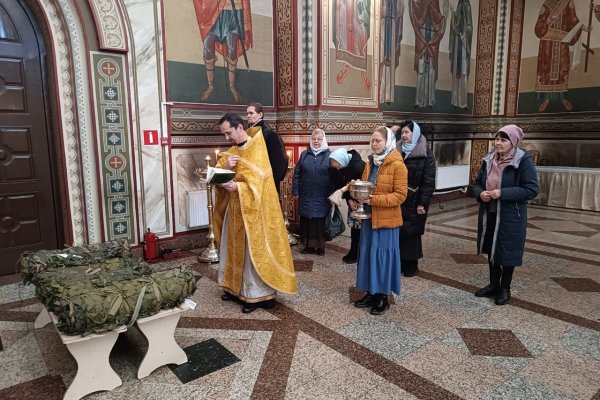 В звоннице Свято-Стефановского собора изготавливают снаряжение для участников СВО